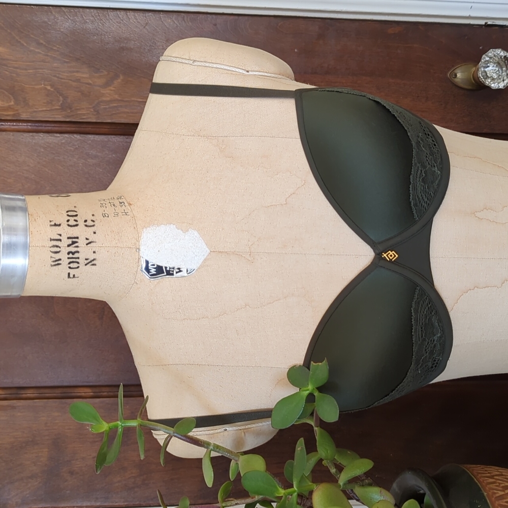LIKE NEW | ThirdLove | Lace Back T-shirt Bra - 32D - Olive Green